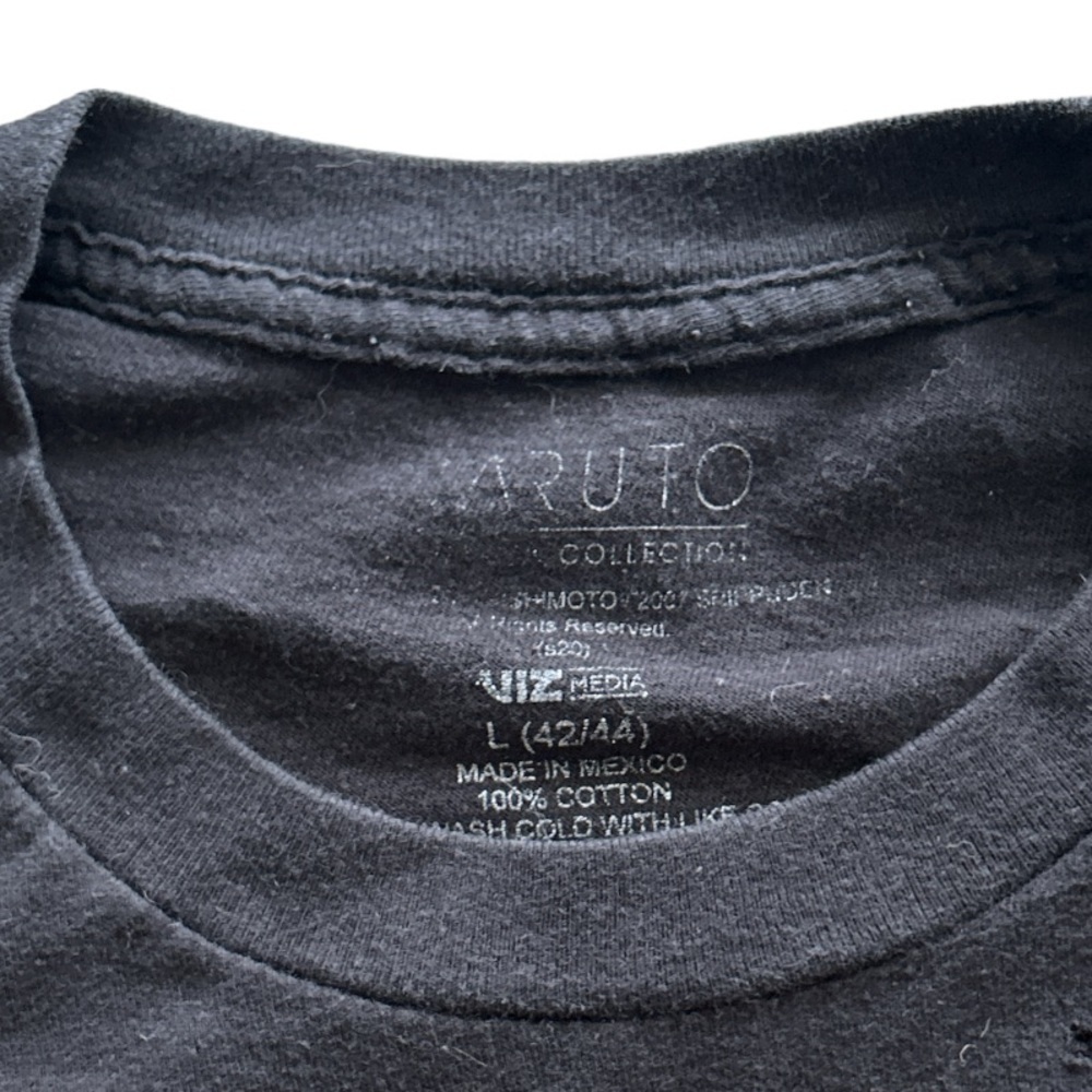 Naruto Graphic Design T-Shirt - Picture 3 of 7